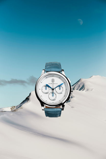 Montre White Peaks Favre‑Bulle, boîtier acier et cadran blanc, bracelet cuir bleu alligator